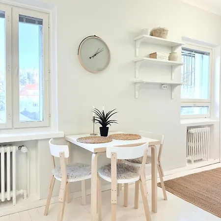 Апартаменты Bright And Beautiful Two-room Design