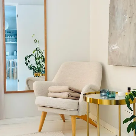 아파트 Bright And Beautiful Two-room Design